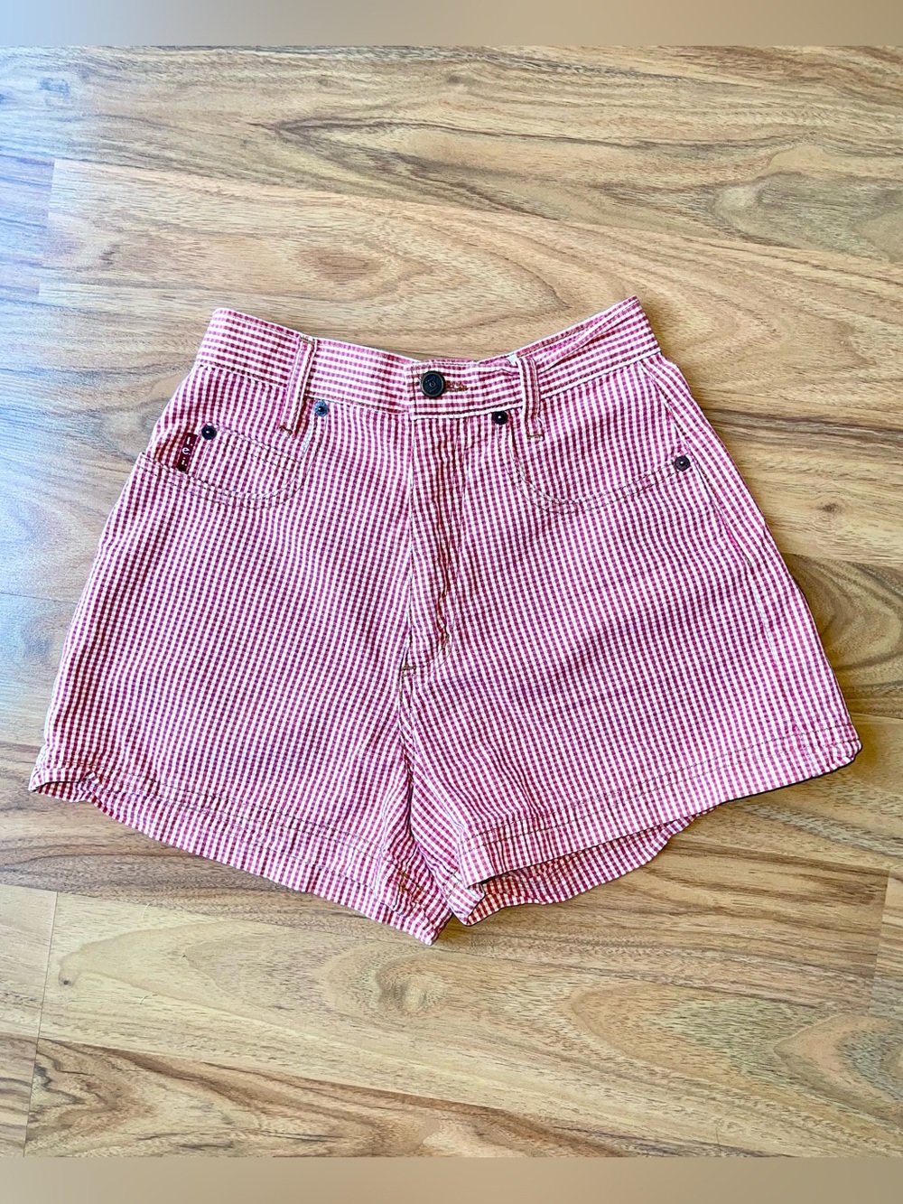 Red gingham shorts 100% cotton size 5 vintage - Picture 2 of 9